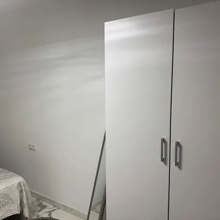 Modern Mareverde In * أذيخي